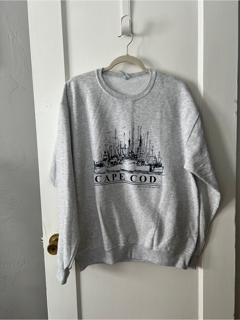 NWOT Gray Cape Cod Crewneck Sweatshirt